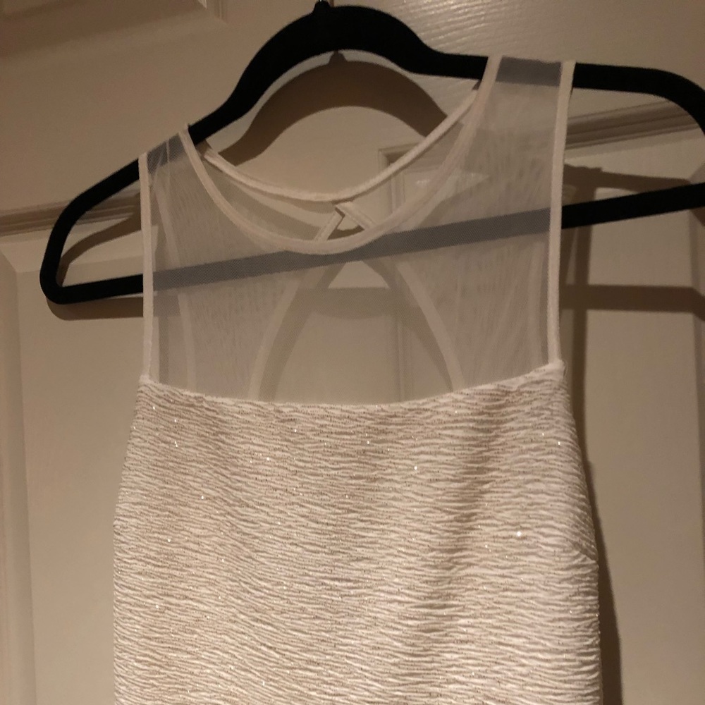 WHITE DRESS (WORN ONCE✨) ➡️ SZ: MEDIUM